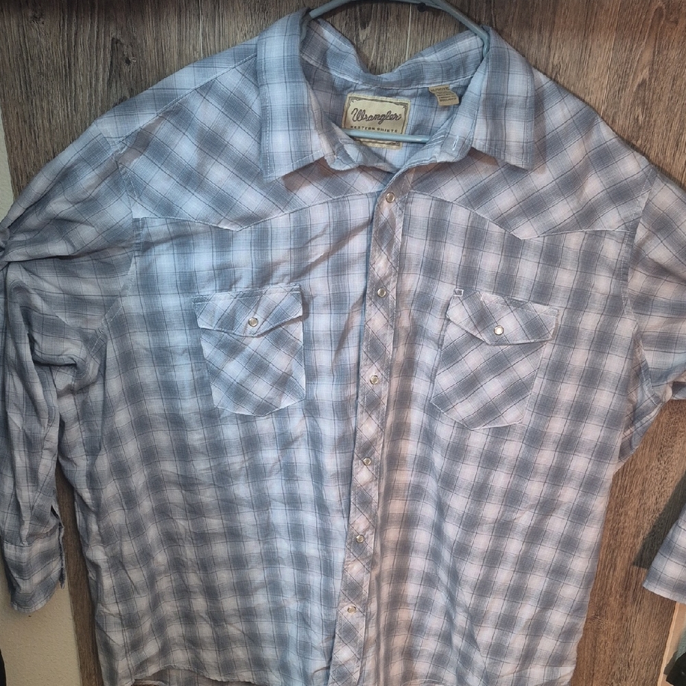 Wrangler Men's Light Blue Checkered Shirt